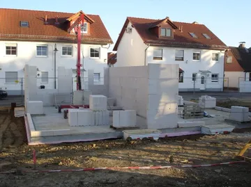 Beginn Erdgeschossarbeiten