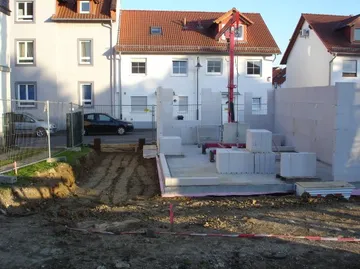 Beginn Erdgeschossarbeiten