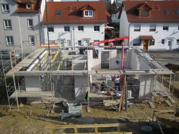 Beginn Erdgeschossarbeiten